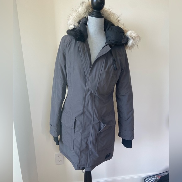 ARITZIA Bancroft Parka in gray size medium - Picture 2 of 6
